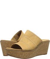 Clarks Wallabee Womens Sand Suede | Shipped Free at Zappos