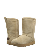 UGG - Classic Short Waterproof