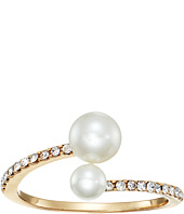 GUESS - Pearl and Crystal Bypass Ring